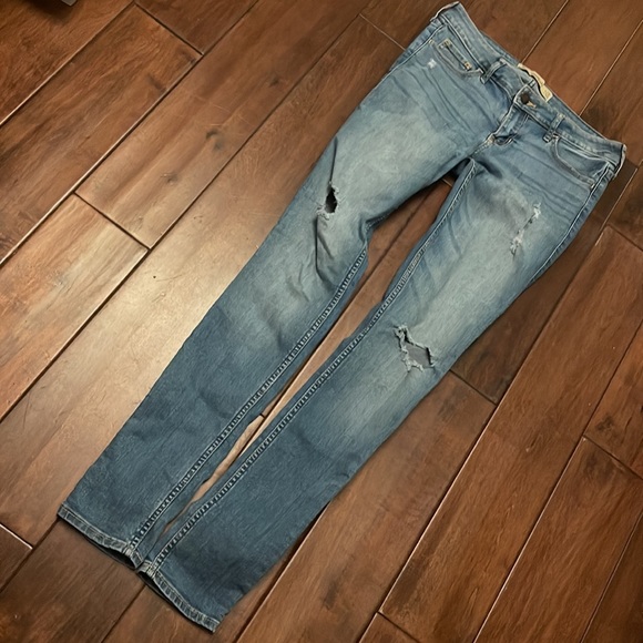 Hollister Jeans - Picture 4 of 4